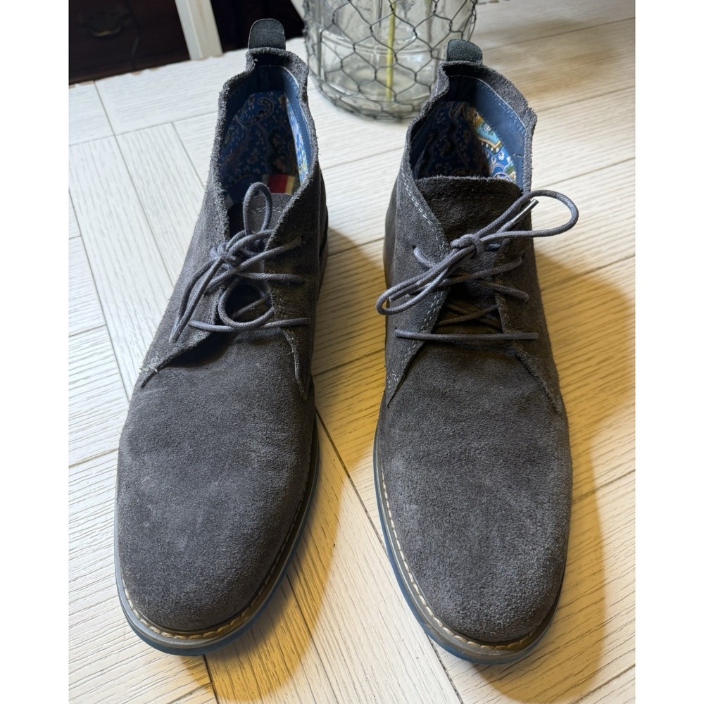 English‎ Laundry Men's Gray Suede W Blue Trim Lace Up Chukka Ankle Boots 11.5 M